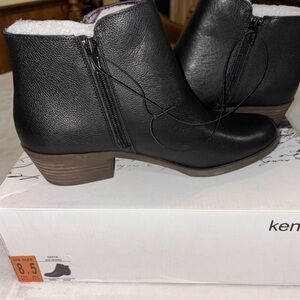 Kensie Black Ankle Booties with Brown Heel